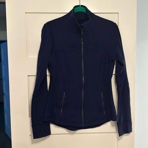 Lululemon long sleeve, full zip jacket, size 8, navy blue color